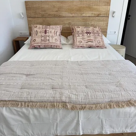 Villa Mango - 3 Bedrooms - Heated Pool Lajares