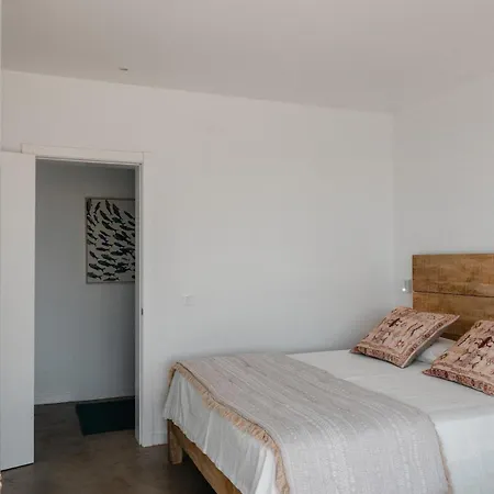 Villa Mango - 3 Bedrooms - Heated Pool